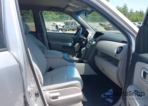 2011 Honda Pilot Lx from USA, damaged, VIN 5FNYF4H26BB029747